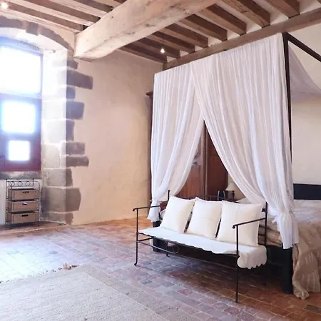 Holiday home Manor House, Huge Park, Le Mans Area Saint-Germain-de-Coulamer