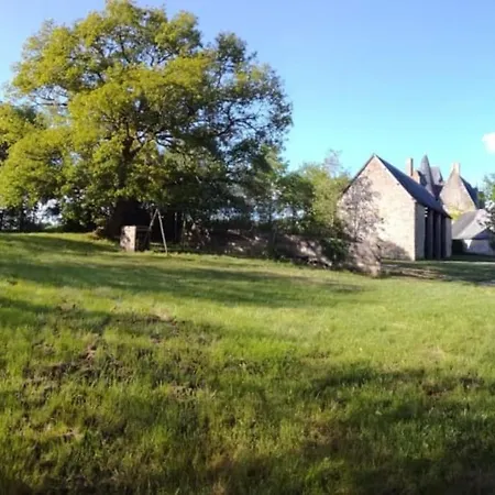 Manor House, Huge Park, Le Mans Area Saint-Germain-de-Coulamer